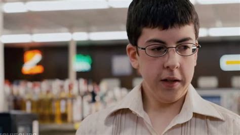 McLovin se pasea por Brasil molestando a estrellas del fútbol