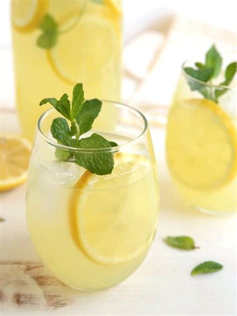 Ginger Lemonade - Completely Delicious