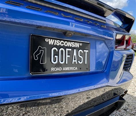 NEW ROAD AMERICA WISCONSIN SPECIALTY LICENSE PLATE COMING IN OCTOBER - Road America