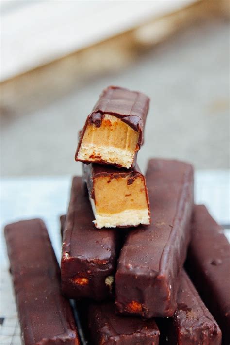 Homemade Twix Bars. {Raw & Vegan Recipe} | elephant journal