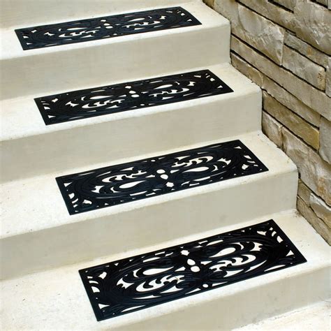 The Non-Slip Outdoor Rubber Stair Tread - Hammacher Schlemmer