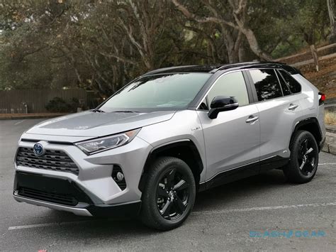 2019 Toyota RAV4 first drive review: Compact SUV makes huge ...