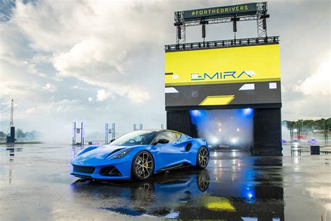 Lotus Emira: All-New Sports Car ‘Unboxed’ in Live World Premiere from ...