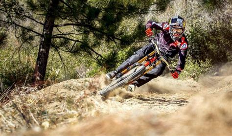 How Did Enduro Mountain Bike Racing Get Started? – Tablel and Cycle Sports