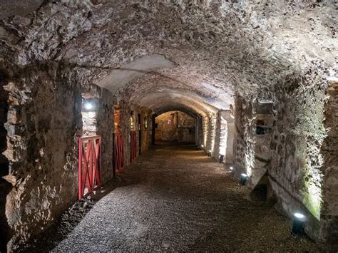 Roman Granary Museum (Narbonne) - Visitor Information & Reviews