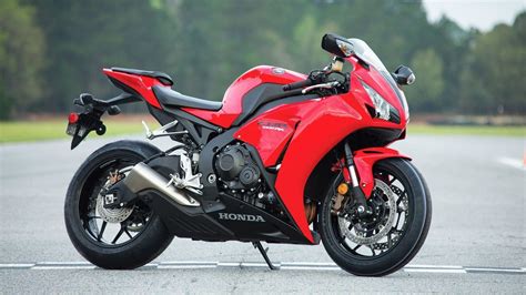 Download Honda Cbr1000rr Motorcycle Wallpapers - Honda Cbr 1000 Red On ...