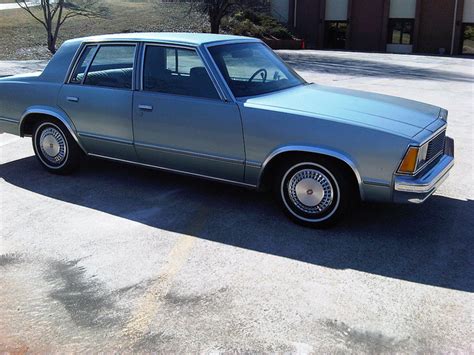 1981 Chevrolet Malibu Classic - Information and photos - MOMENTcar