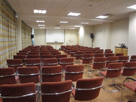 Meeting Rooms at Leonardo Hotel London Watford , Jurys Inn Watford, Clarendon Road, Watford ...