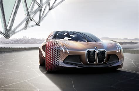 Will BMW's new flagship be an electric car?