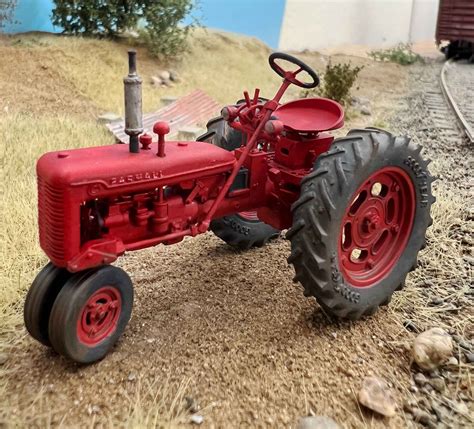 MODELING: Farmall Tractor Completed | Gene's P48 Blog