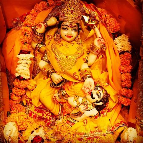 Baglamukhi Beej Mantra Text – Benefits of Chanting Goddess Baglamukhi Beej Mantra | Table for Change