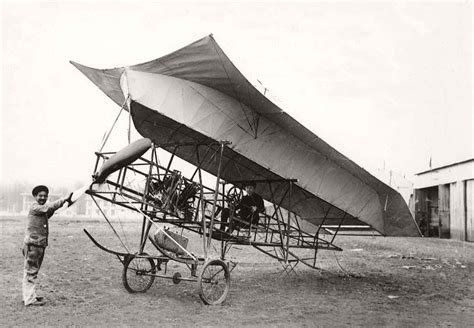 Vintage: Early XX Century Flying Machines | MONOVISIONS