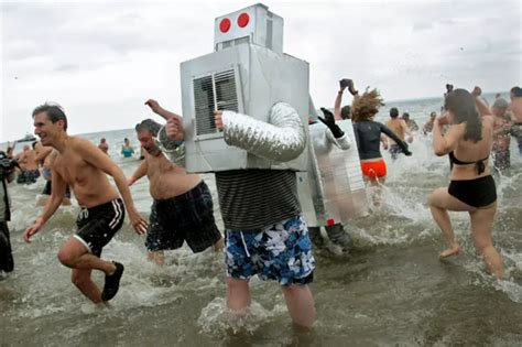 See Crazy Photos From Coney Island’s New Year’s Polar Bear Swim