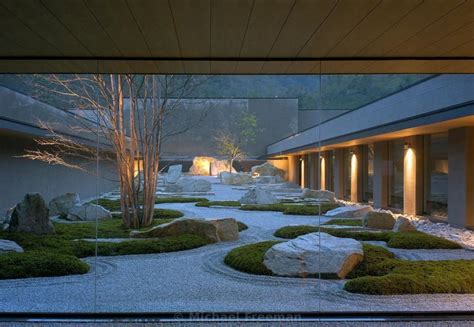 Zen garden courtyard. Shunmyo Masuno. Michael Fr | Japanese garden design, Zen garden, Japanese ...