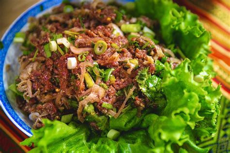 Laab Diip Raw Beef Salad - Saeng's Kitchen | Recipe | Beef, Beef salad, Eating raw