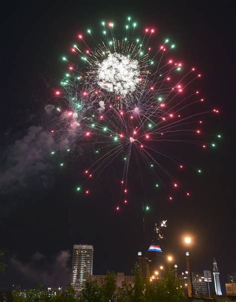 July 4 fireworks return to Springfield with array of food, fun, festivities - masslive.com