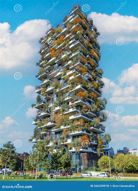 The Vertical Forest, Milan. Italy Editorial Stock Photo - Image of town ...