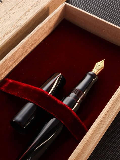 Nakaya Dorsal Fin ・ (ver.2) Kuro-tamenuri 黒溜 [no.07101] | Fountain pen, Pen, Fountain pen ink