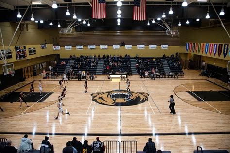 Ypsilanti student dies after ‘medical emergency’ at high school basketball tryouts - mlive.com