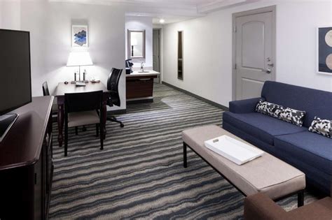 Embassy Suites Tampa - Brandon Hotel in Tampa (FL) - Room Deals, Photos & Reviews