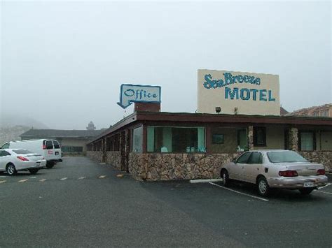 Sea Breeze Motel, Pacifica, CA - California Beaches