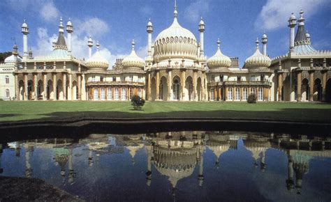 "INDIAN GOTHIC" John Nash, Royal Pavillion, Brighton, England, 1815 ...