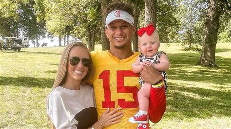 Patrick Mahomes Gushes About Fiancée Brittany Matthews In Touching ...