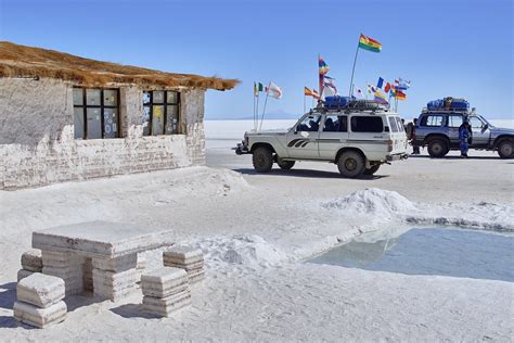 Salt Hotel, Salar de Uyuni, Bolivia : ArchitecturePorn