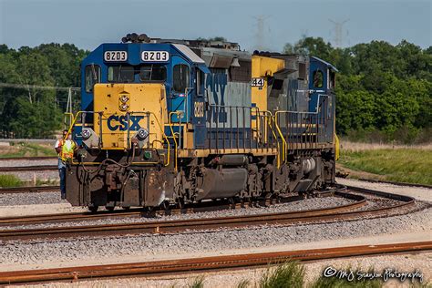 CSX 8203 | EMD SD40-2 | CN Intermodal Gateway Yard | Flickr