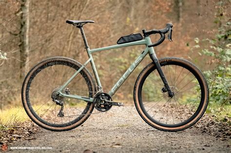 FOCUS ATLAS 6.8 gravel bike – Around the world with a 2 L engine | GRAN ...