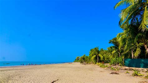 Travel Guide to Saint Martin in Bangladesh - A Walk in the World