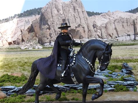 Traditional scale Zorro and his mount Tornado | Bryer horses ...