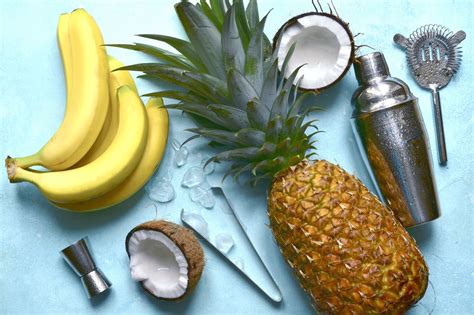 16 Assorted 99 Bananas Drink Recipes | LoveToKnow | Banana drinks, Banana flavored, Banana cocktails