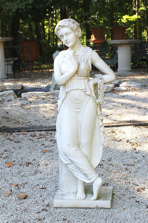 Marble statue of a Roman woman