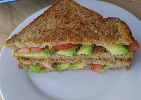 Grilled Avocado and Tomato Sandwich | Earth Powered Family