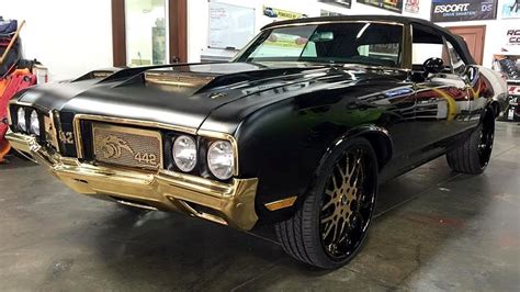 Carolina Panthers: Cam Newton's customized muscle car is a head-turner ...