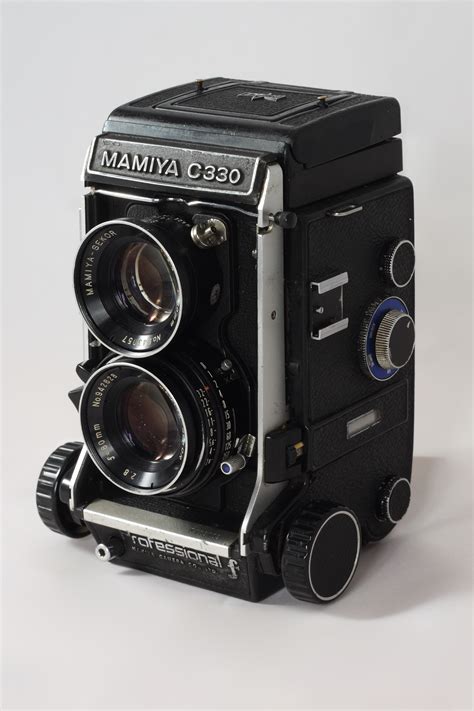 Fichier:Mamiya C330 Pro F.jpg — Wikipédia