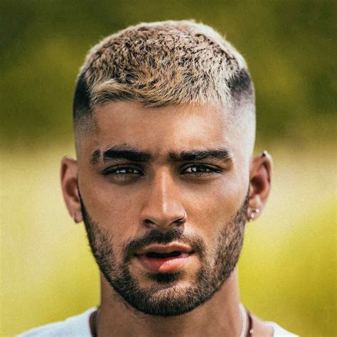 Pin by Sajil on Zayn Malik | Zayn malik hairstyle, Zayn malik pics, Zayn