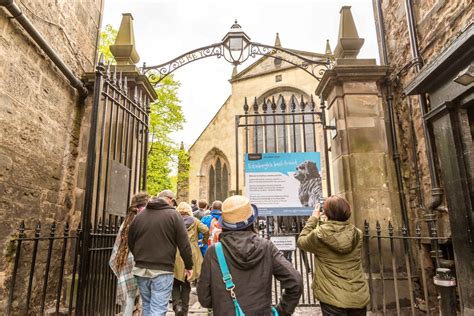 Famous Underground Ghost Tour in Edinburgh | My Guide Edinburgh