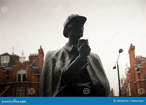 Sherlock Holmes Statue, London Stock Photo - Image of doyle, detective ...