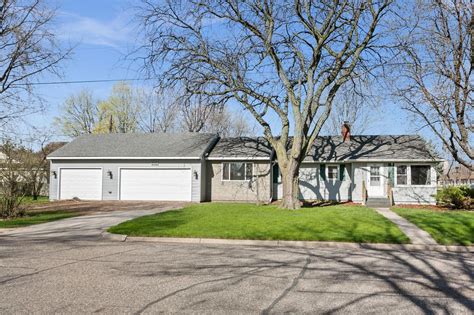 501 12th Ave, Howard Lake, MN 55349 | Trulia