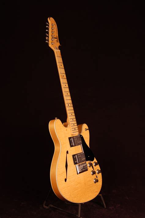 Fender Starcaster | Woodstock Guitars