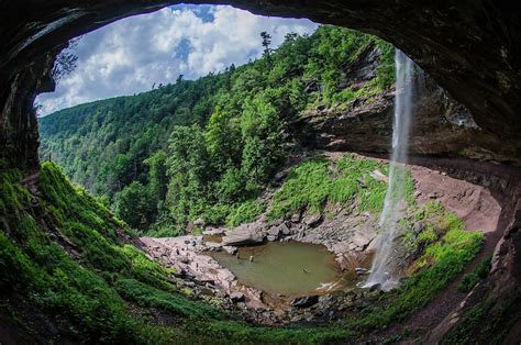 Kaaterskill Falls - WorldAtlas