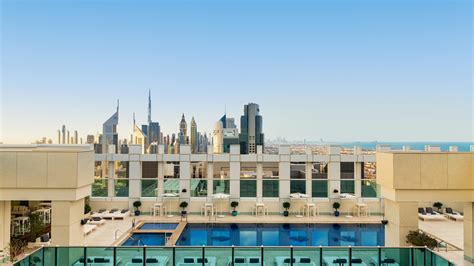 Sheikh Zayed Road Hotel in Dubai City Center | Sheraton Grand Hotel, Dubai