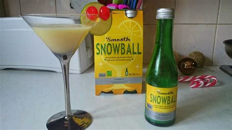 United Cakedom: Snowball {cocktail review}