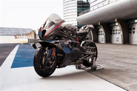 Carbon-clad corner carver: BMW ready up for 2023 WSB season with latest ...