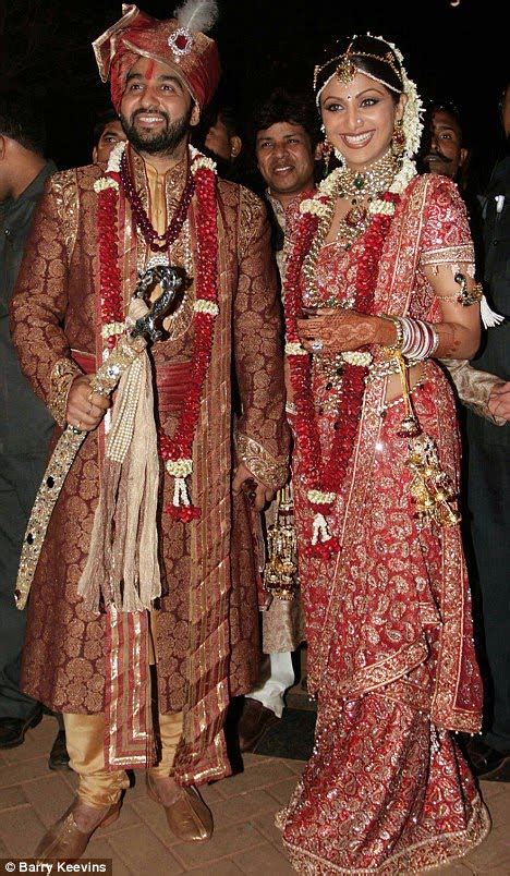 SHILPA SHETTY WEDDING PHOTOS!