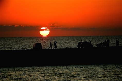 MIDEAST-GAZA-SUNSET