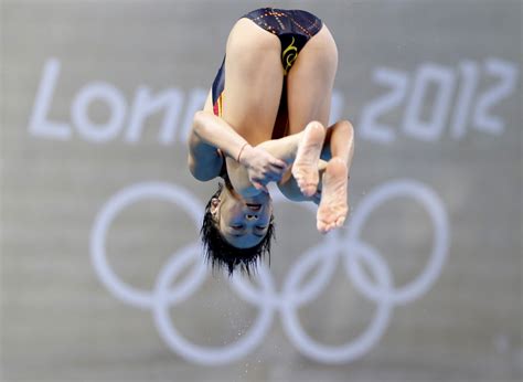 Sexy Female Divers: Olympic Diving 2012 Training #2