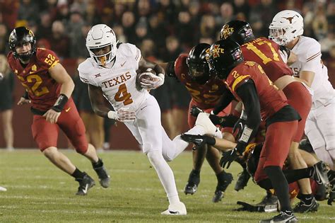 Texas Newcomers Report: Longhorns RB CJ Baxter seamlessly transitions ...